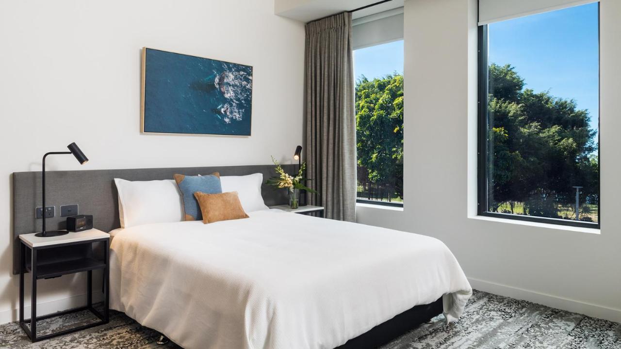 Oaks Cairns Hotel Екстер'єр фото