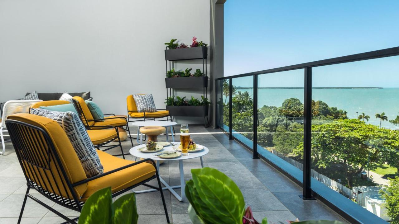 Oaks Cairns Hotel Екстер'єр фото