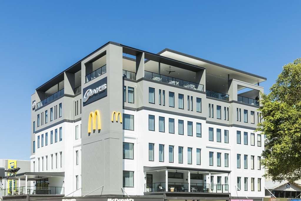 Oaks Cairns Hotel Екстер'єр фото